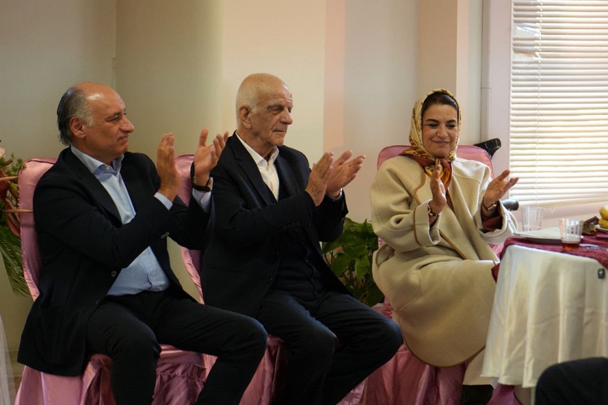 Nahaleh Naraghi member of the board of trustees of naraghi's charity organization 